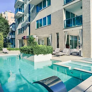 Отель Mercure Artis