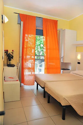 Hotel Margherita Римини